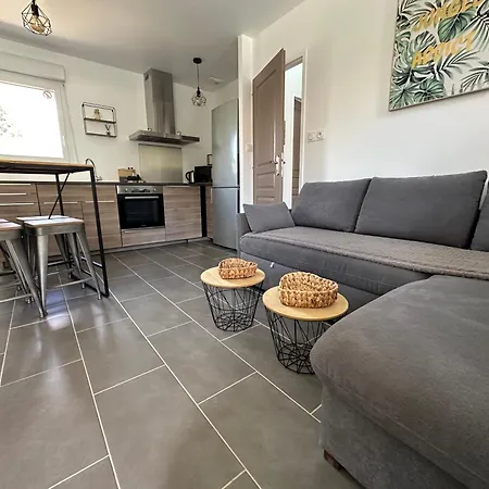 Vila Sejour Romantique Jacuzzi Interieur Prive Le Vigan (Lot)